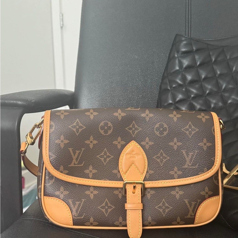 SOLDDDD  Louis Vuitton bag